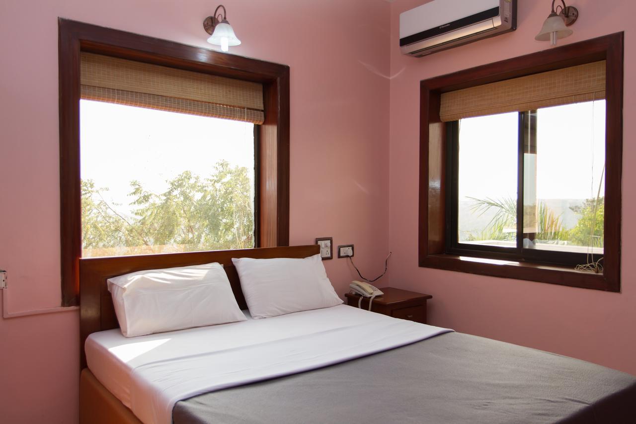 Westwood Residence Goa - The Boutique Hotel Mapusa Exterior foto
